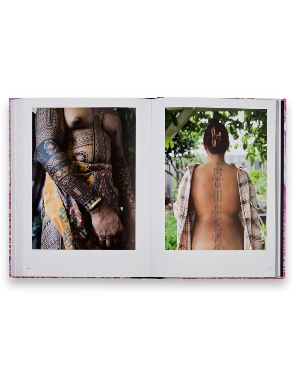 Book Tattoo You - A New Generation of Artists, an open art book displaying vibrant photographs of traditional and modern tattoos on diverse body canvases. This insightful book is perfect for tattoo enthusiasts, artists, and cultural studies readers seeking inspiration and knowledge.