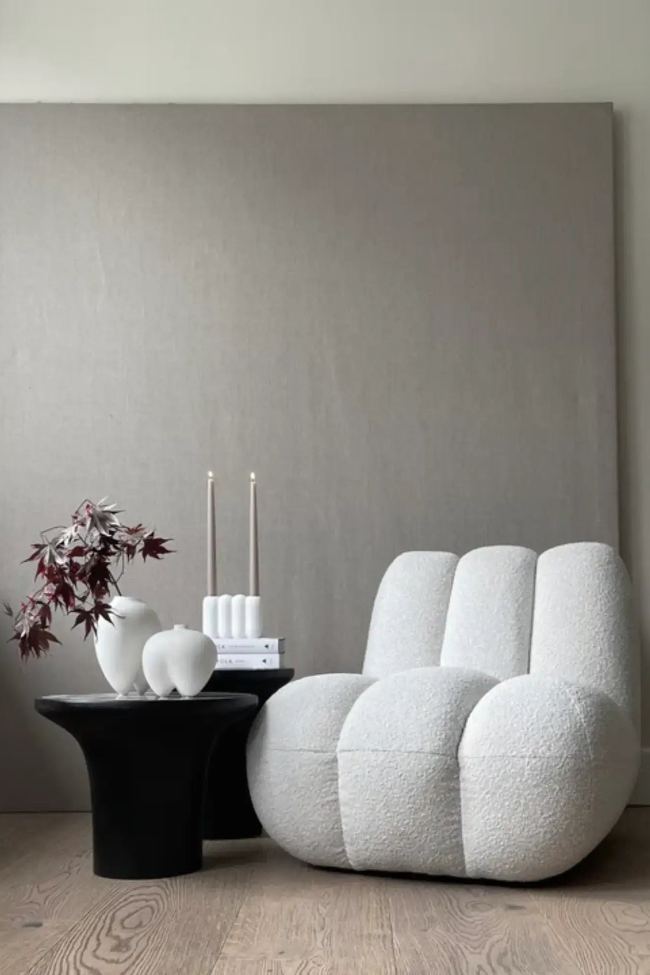 Sumo Vase Slim, a sleek and modern ceramic vase for home decor