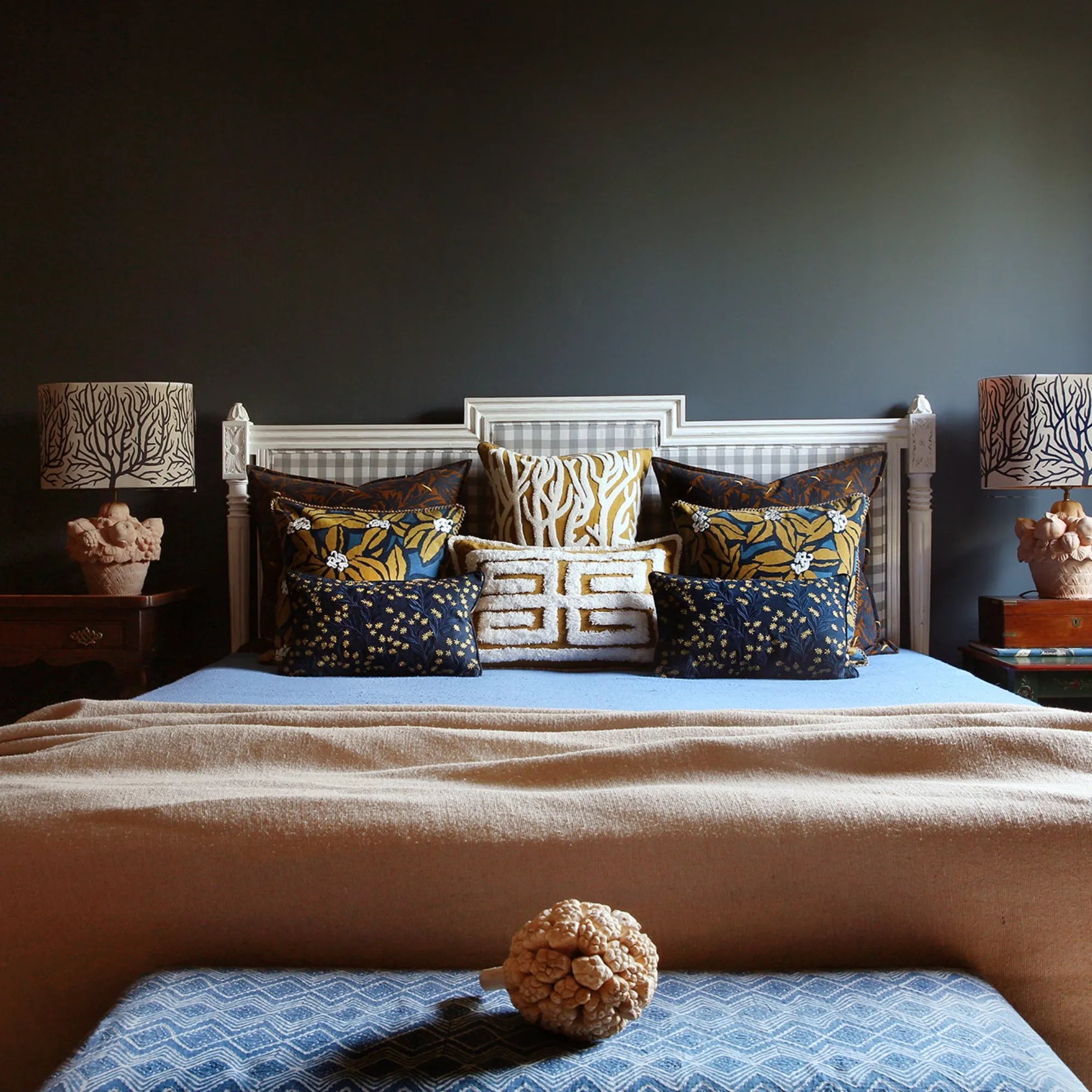Silent Audrey Double-Sided Cushion Pillow for Undisturbed Sleep