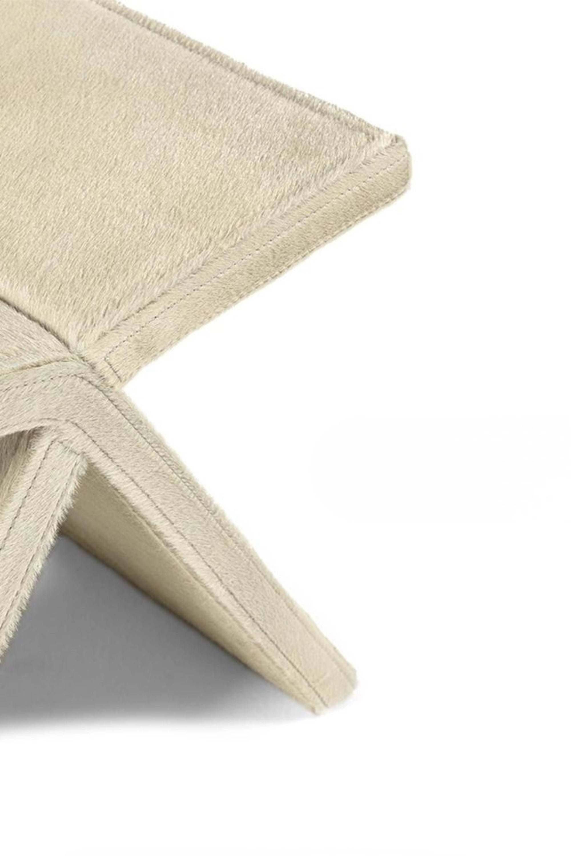 Voyage Pouf
