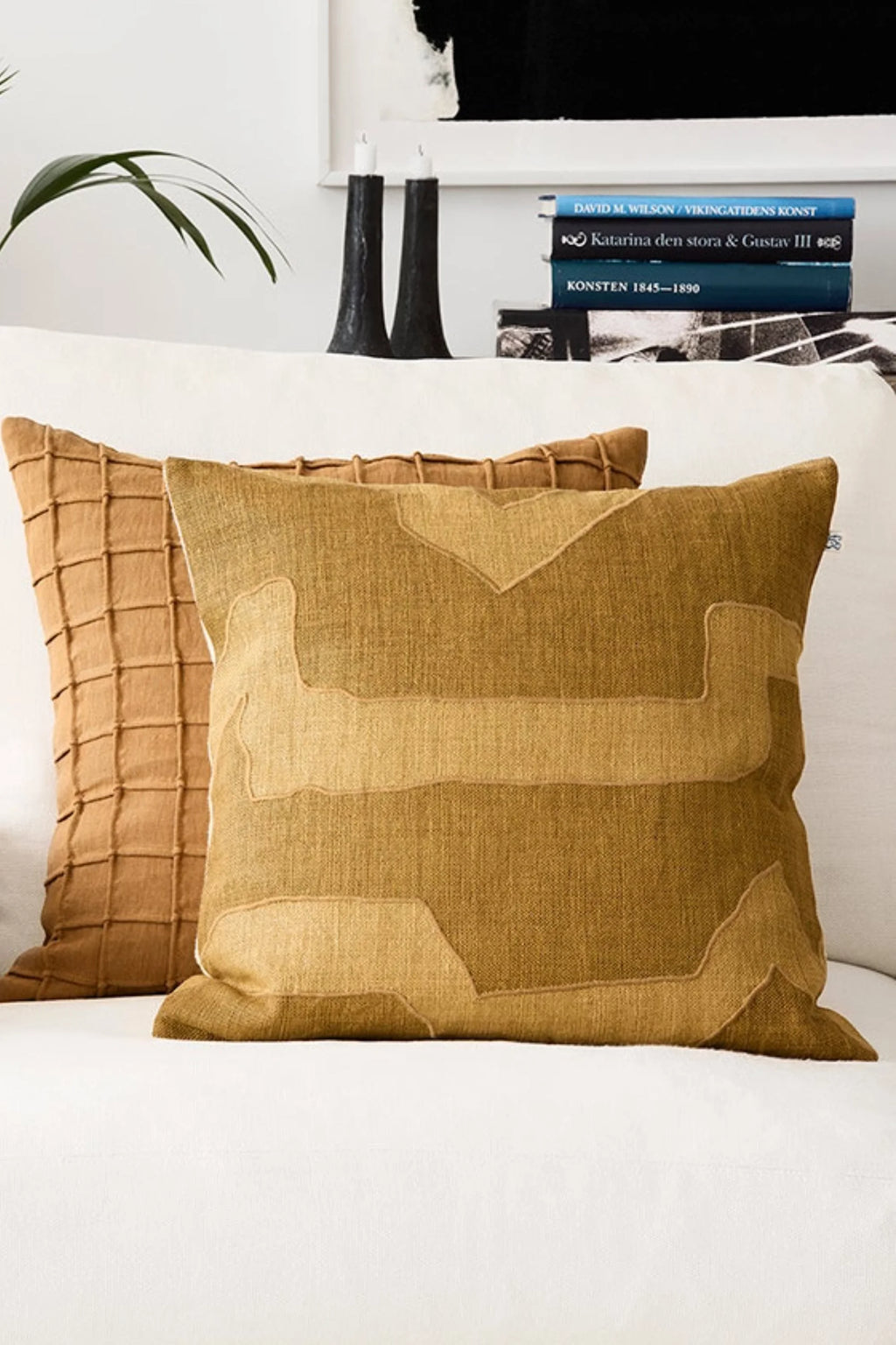 Sikkim Linen Throw Pillow