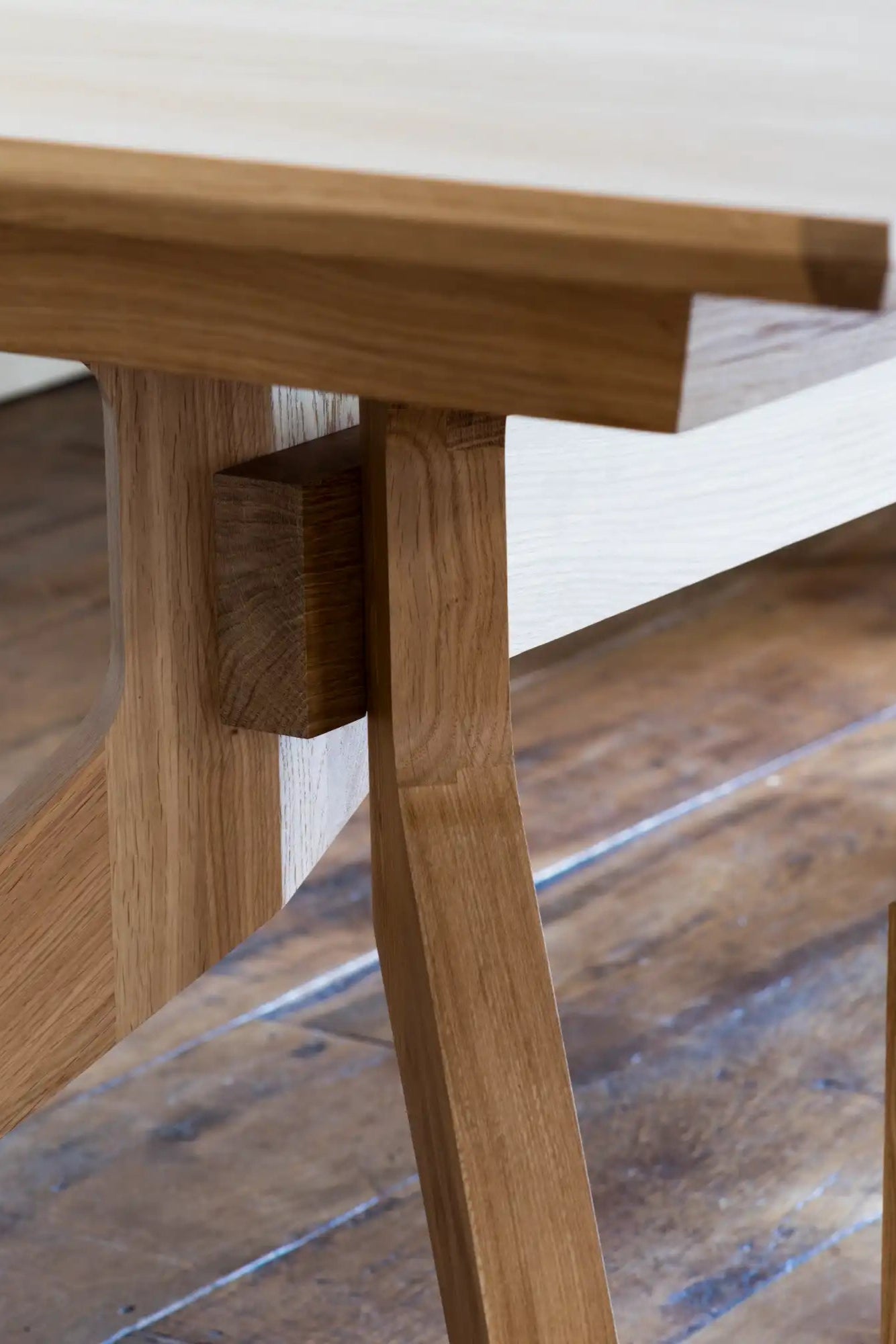 Cross Extension Table - THAT COOL LIVING