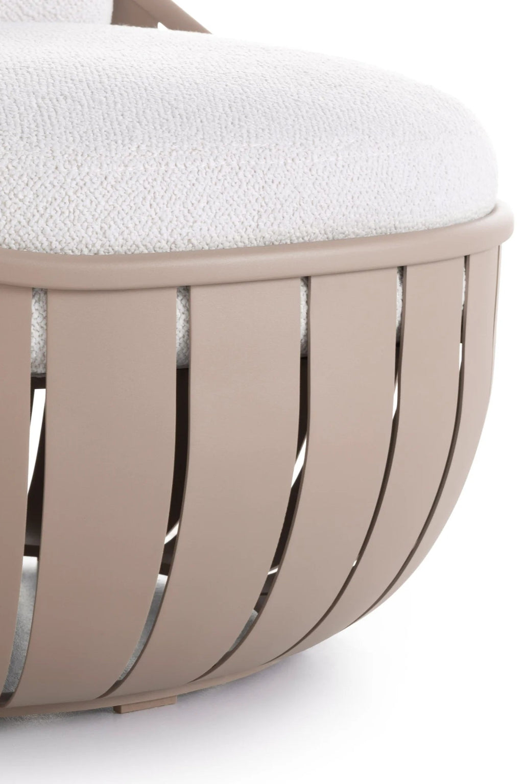 Arena Outdoor Lounge Chair - THAT COOL LIVING