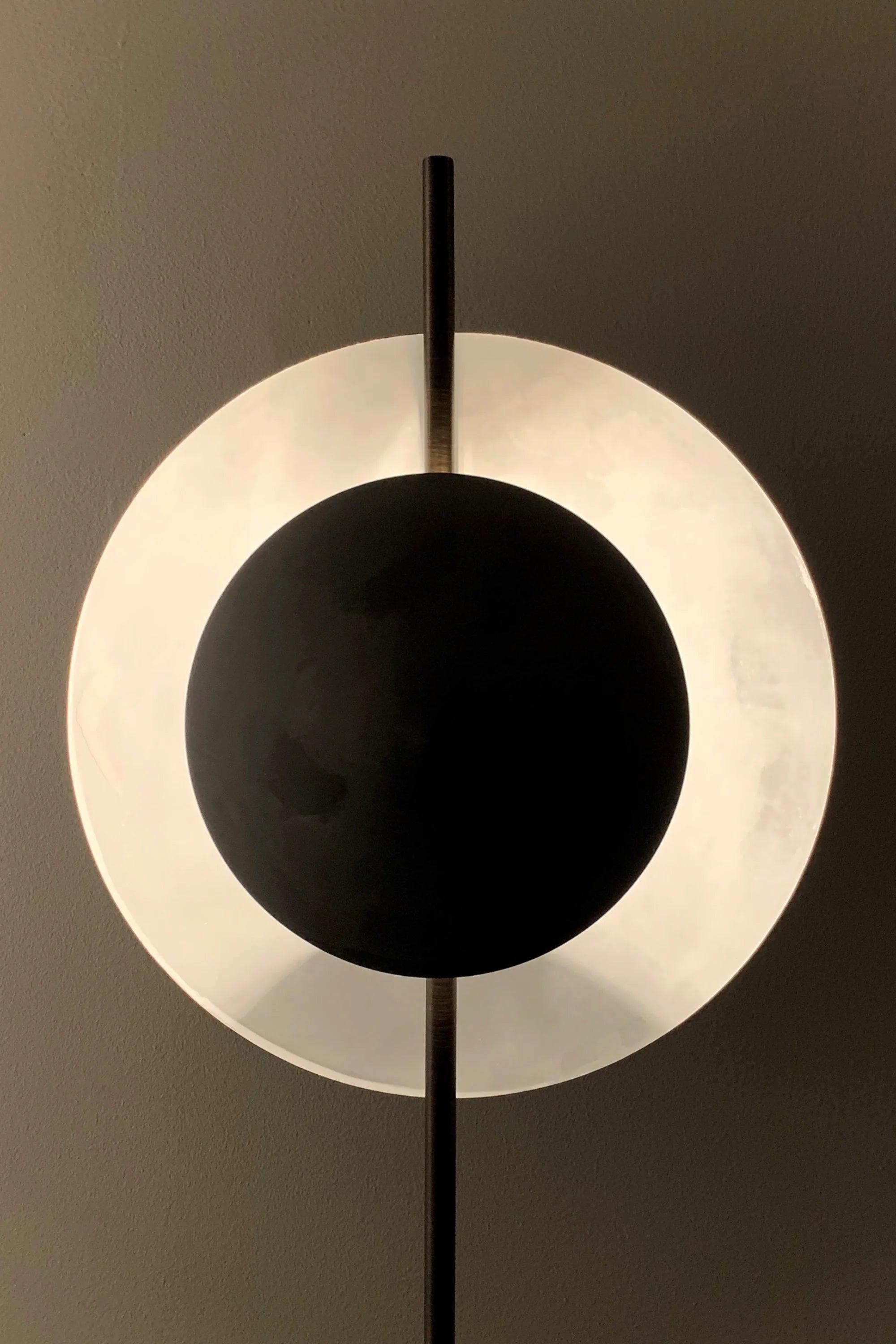 Dawn Floor Lamp