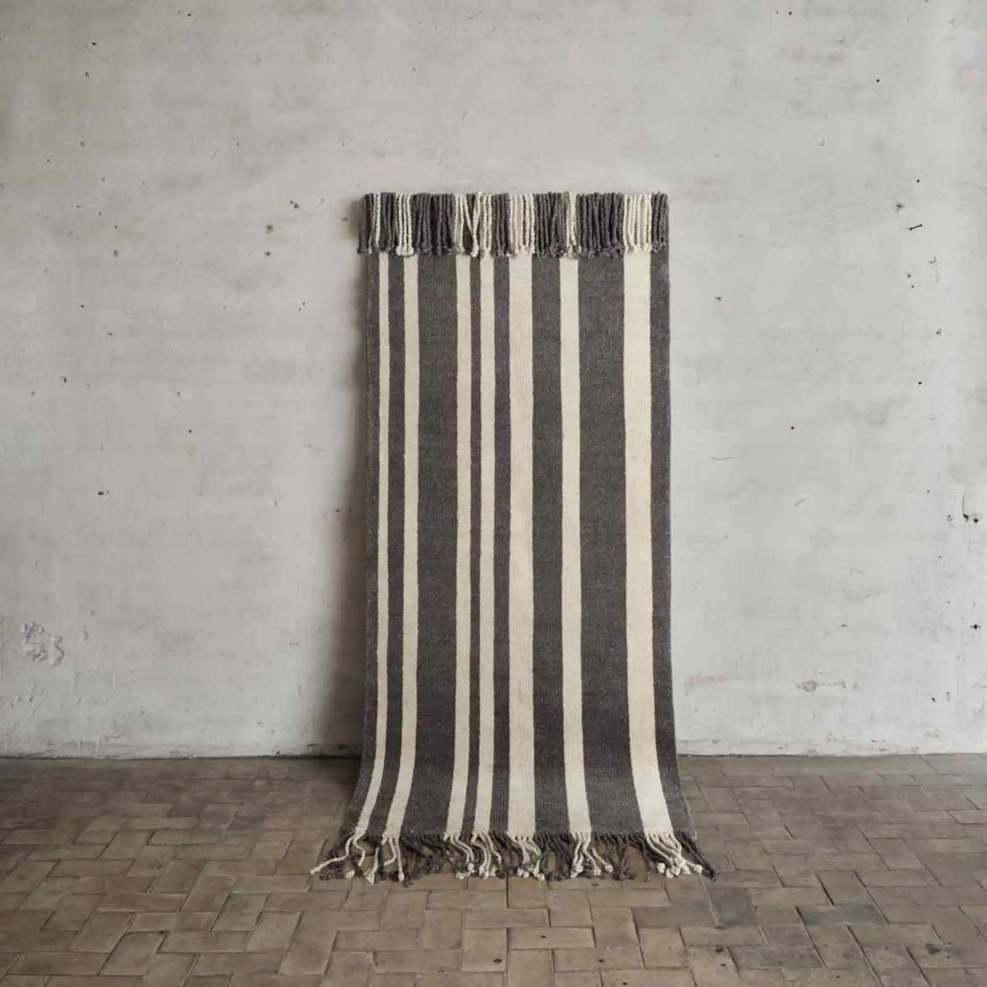 Colonnade No.05 Rug - THAT COOL LIVING