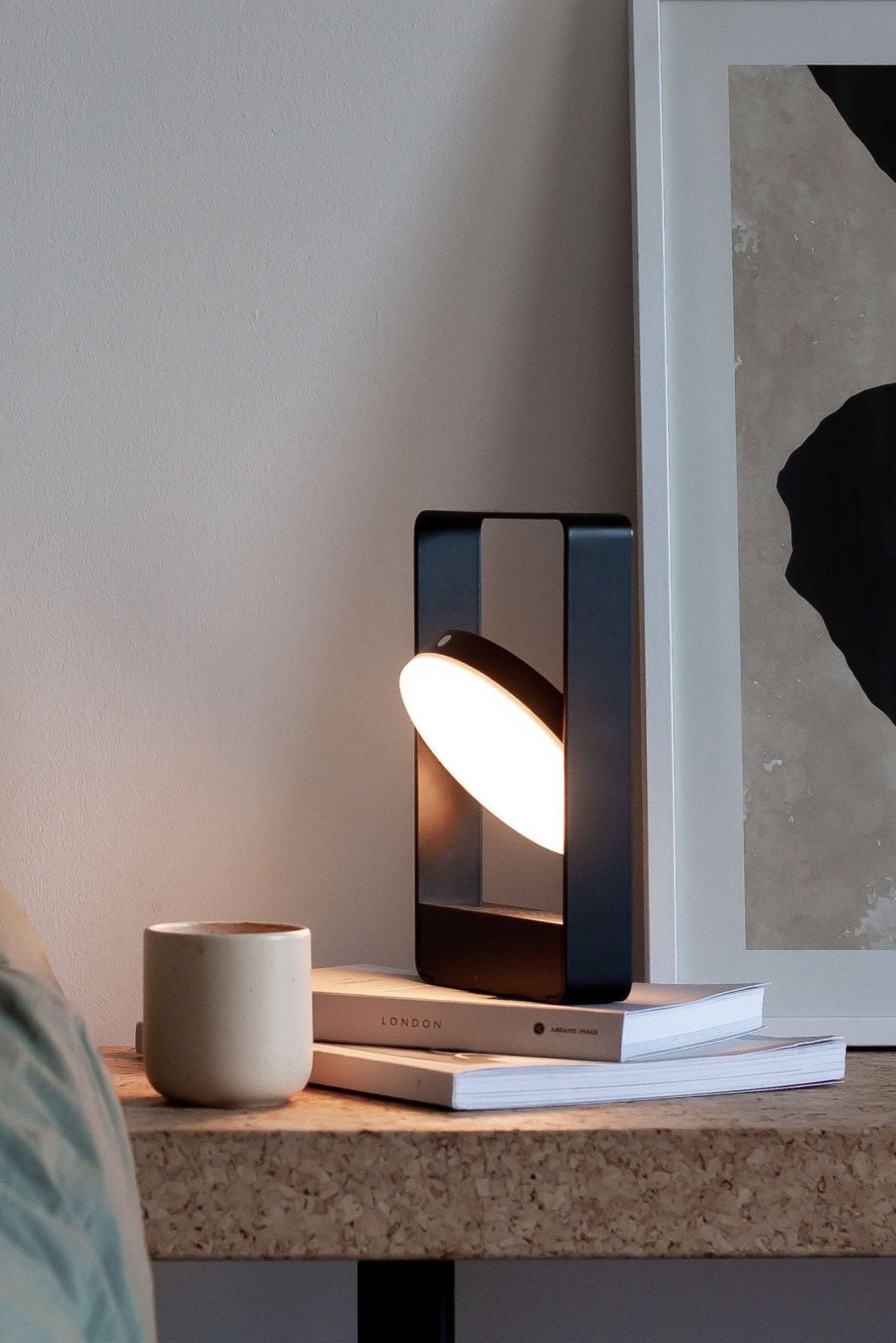 Mouro Lamp | Black - THAT COOL LIVING