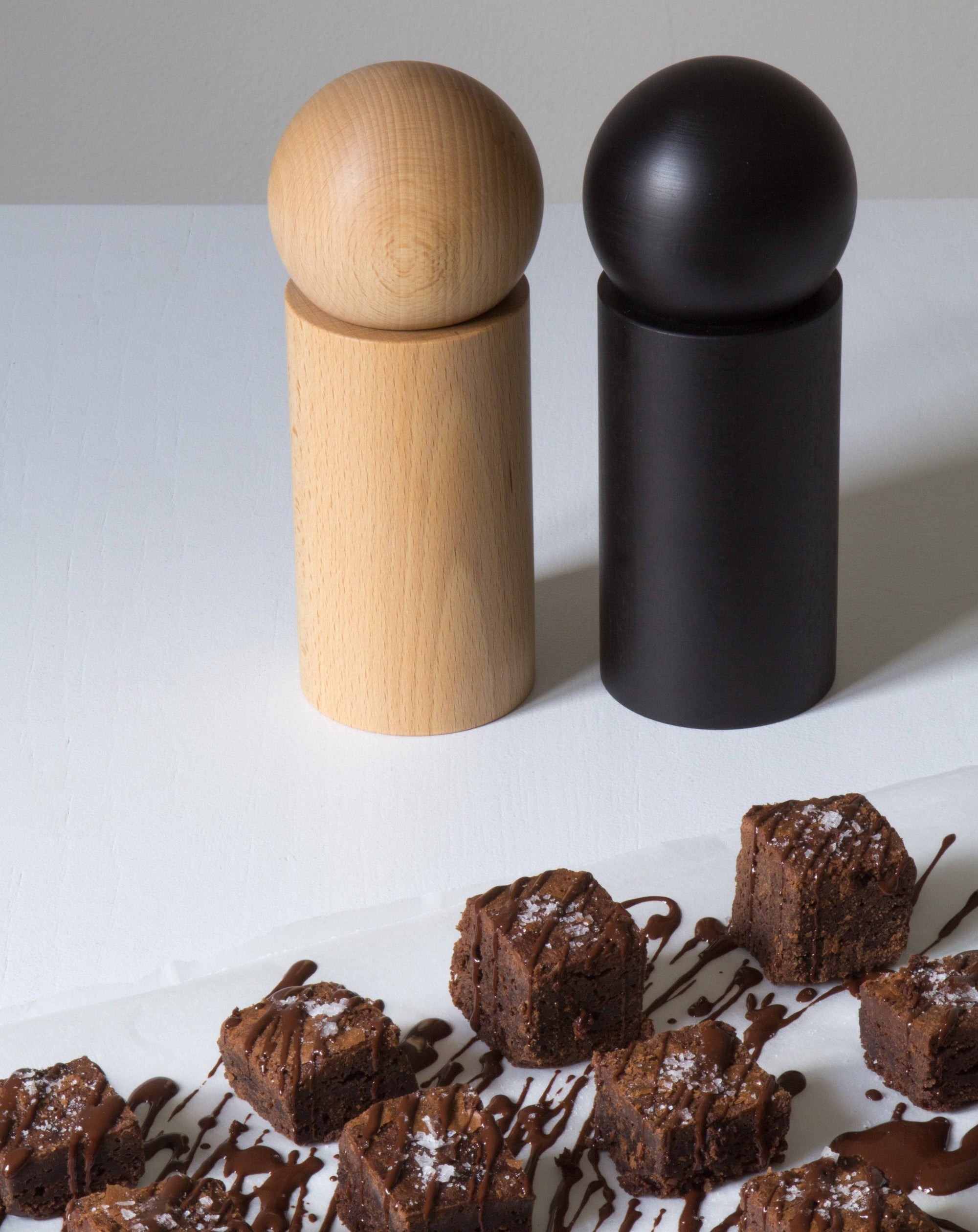 Orb Salt & Pepper Mill by Case - THAT COOL LIVING