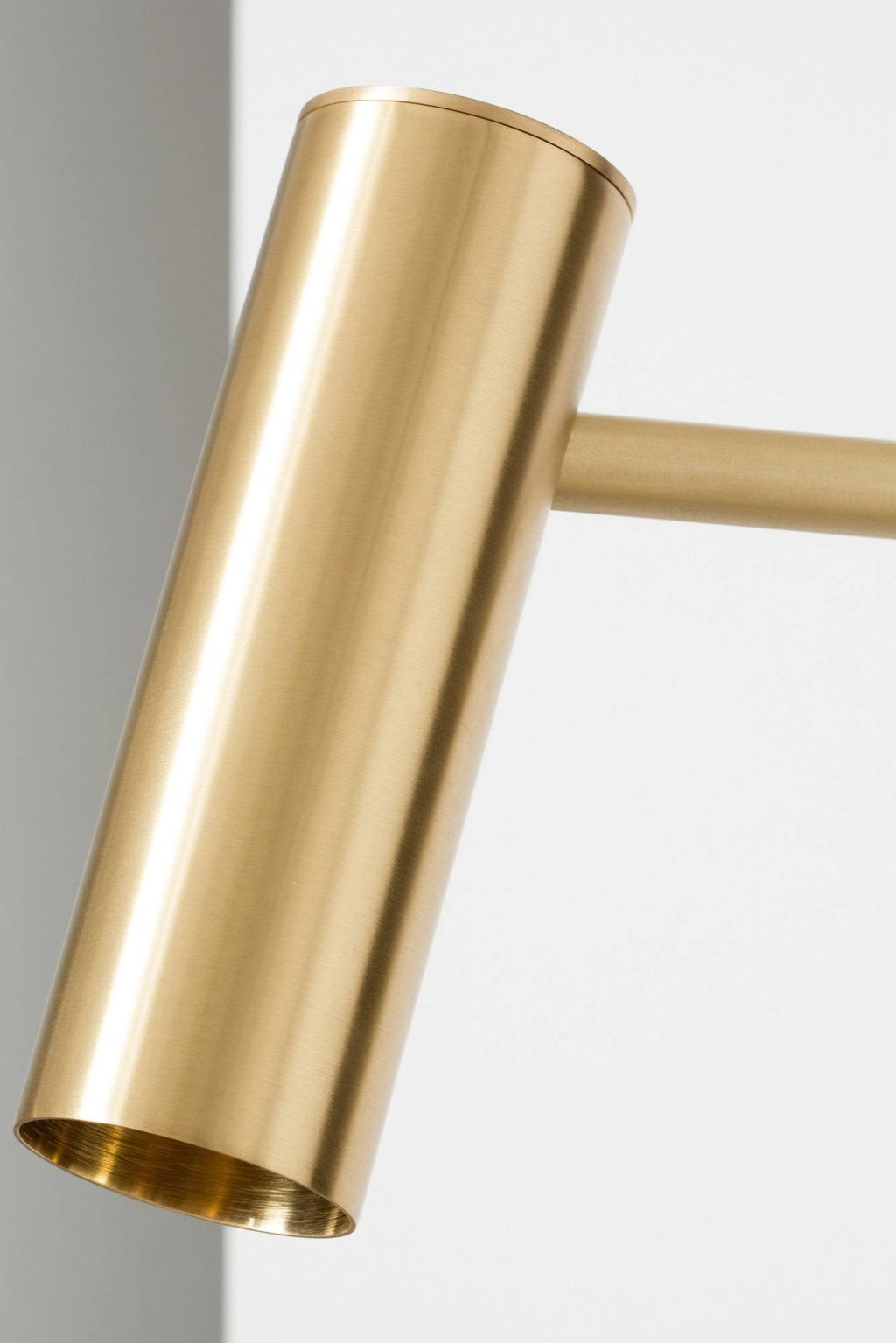 Heron Floor Lamp | Brass - THAT COOL LIVING