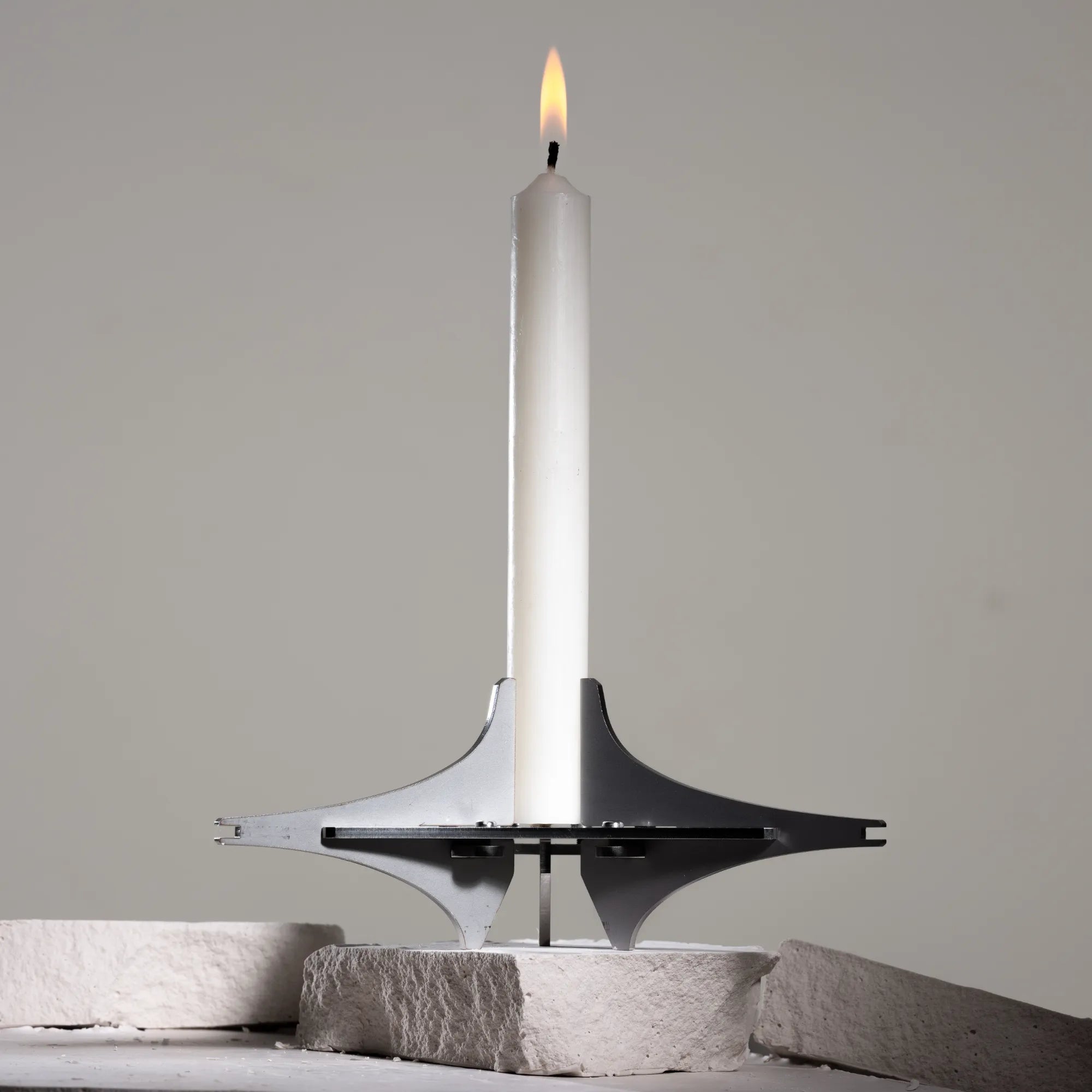  Contemporary minimalist candle display with stylish modular construction
