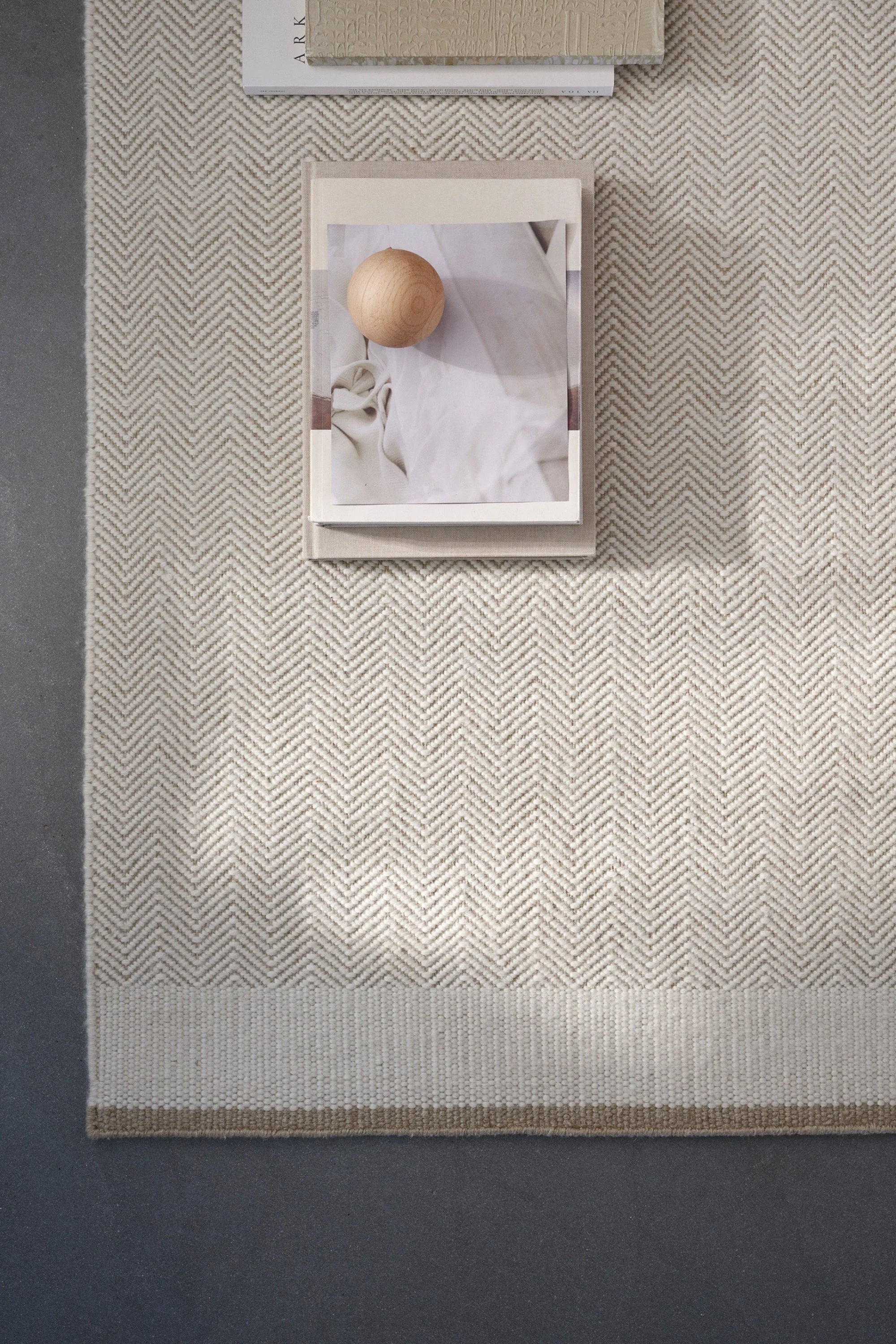 Stratum Echo Wool Rug