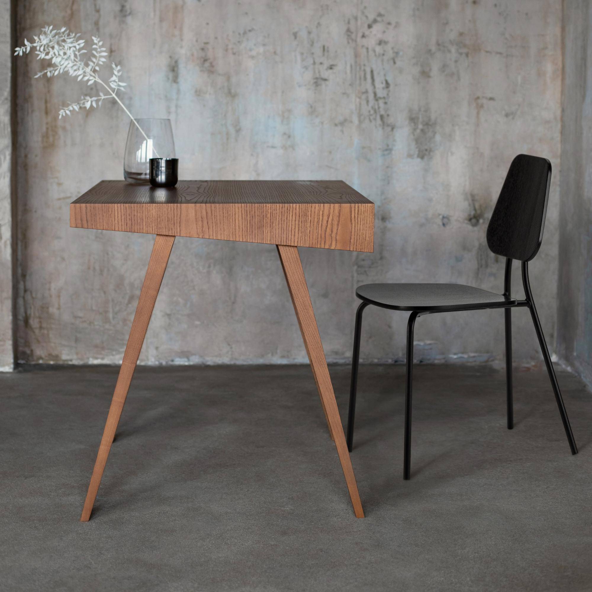 Hoya Chair - Black - THAT COOL LIVING