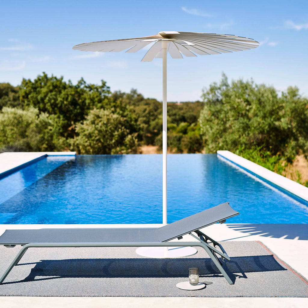 Ensombra Folding Parasol with Table - THAT COOL LIVING