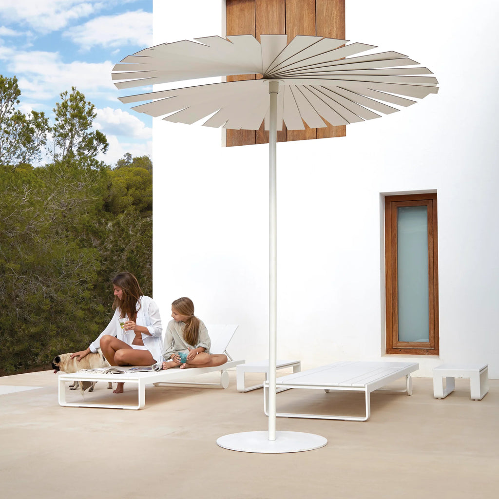 Ensombra Folding Parasol with Table - THAT COOL LIVING
