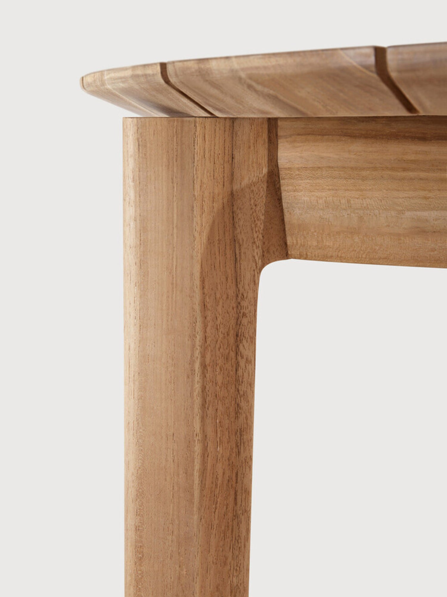 Bok Outdoor Dining Table Round by Ethnicraft - THAT COOL LIVING