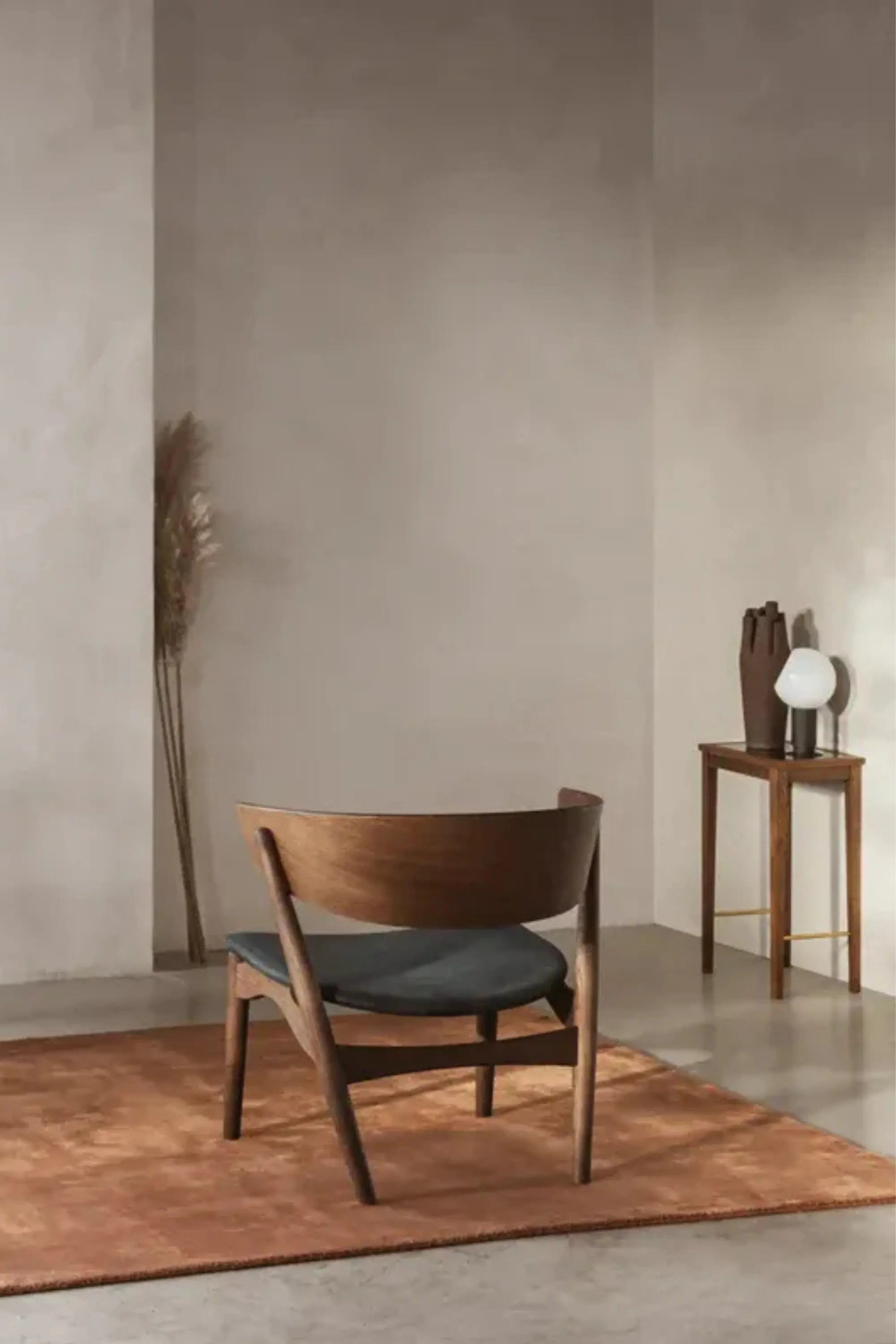 No. 7 Lounge Chair