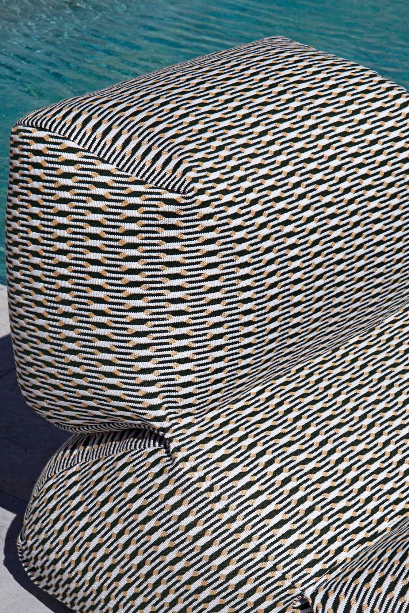 Grapy Outdoor Lounge by GAN Rugs - THAT COOL LIVING