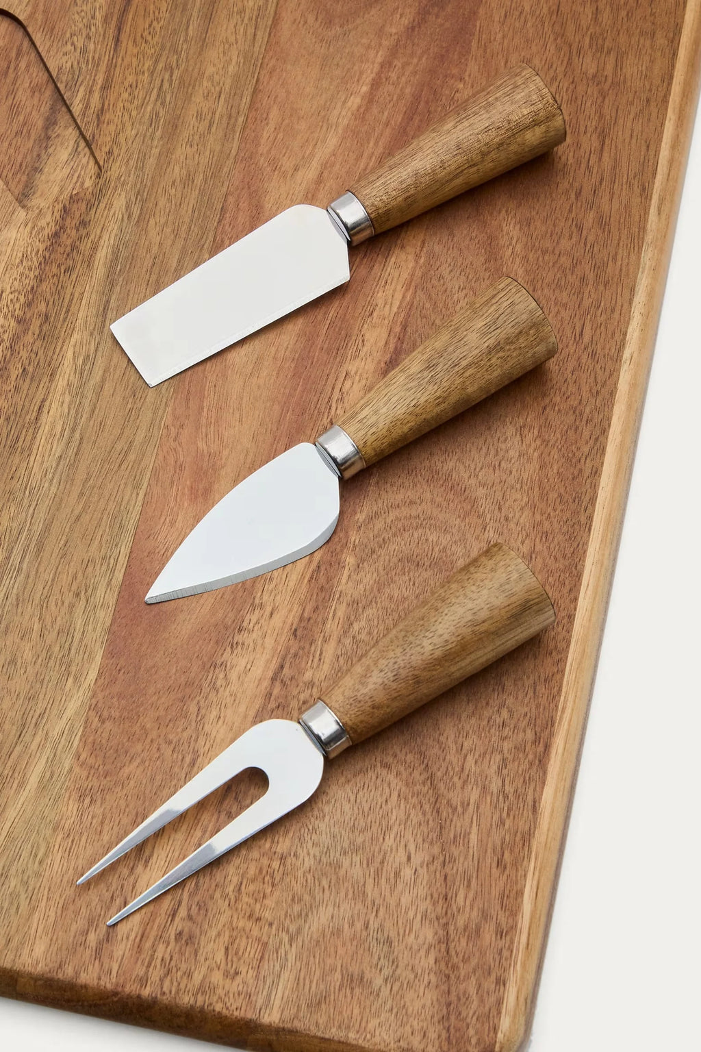 Teppa Cheese Cutting Board & Knife Set - THAT COOL LIVING