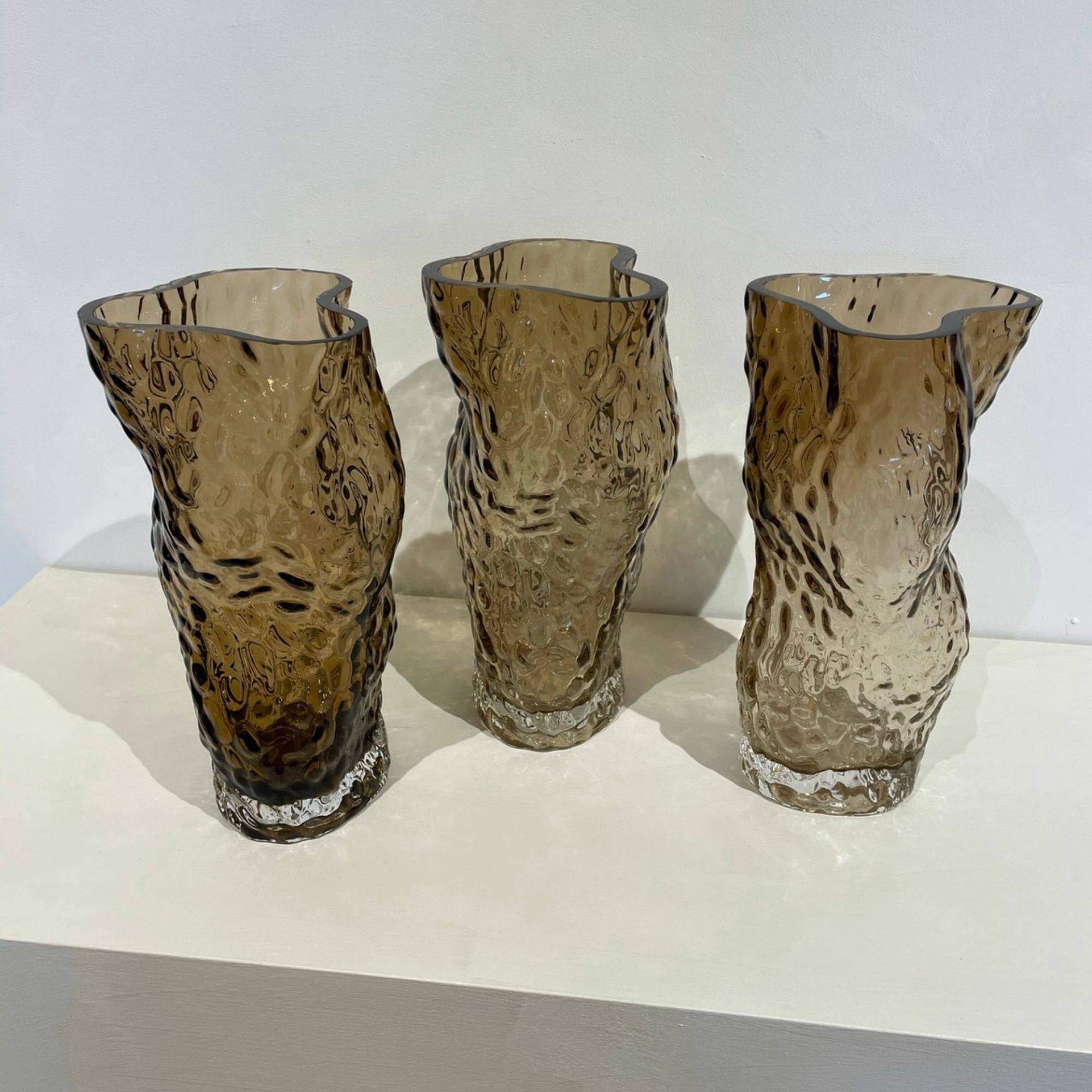 Ostrea Rock Glass Vase - Smoke
