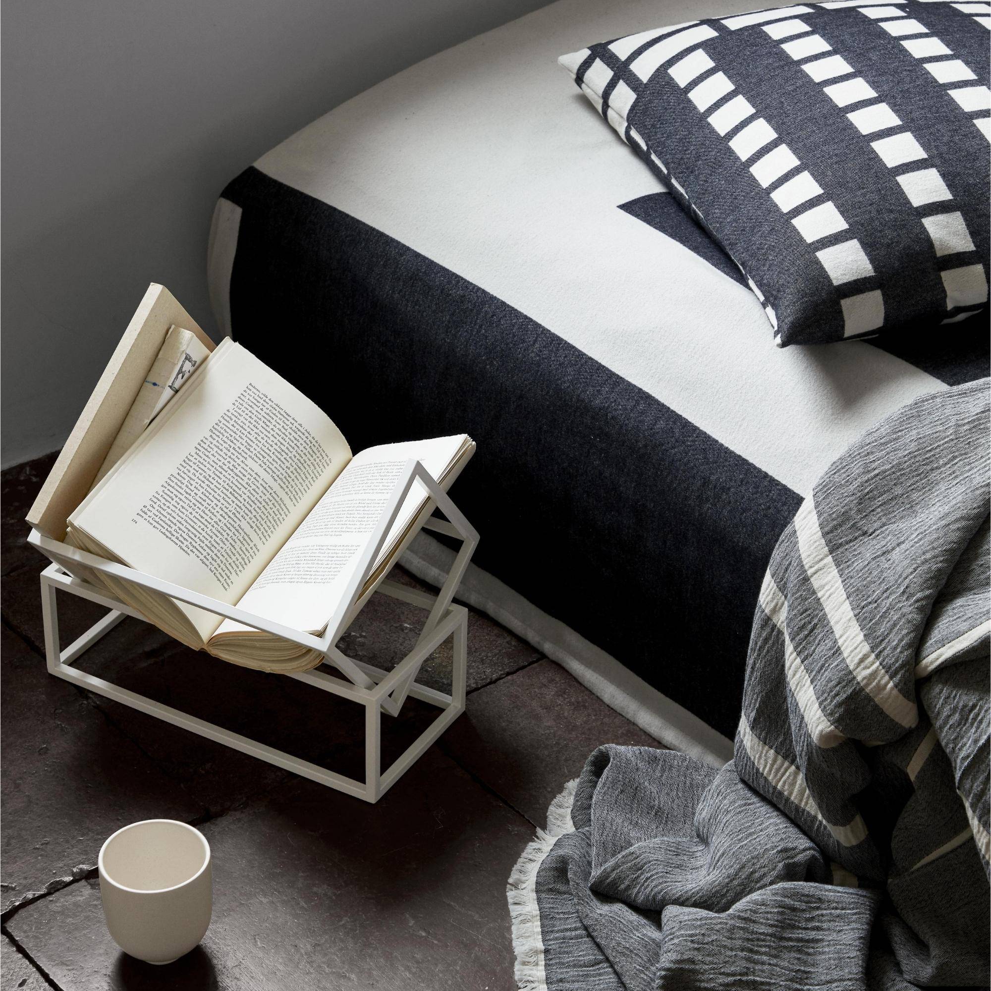 Contemporary Bedspread - Black & Off-White