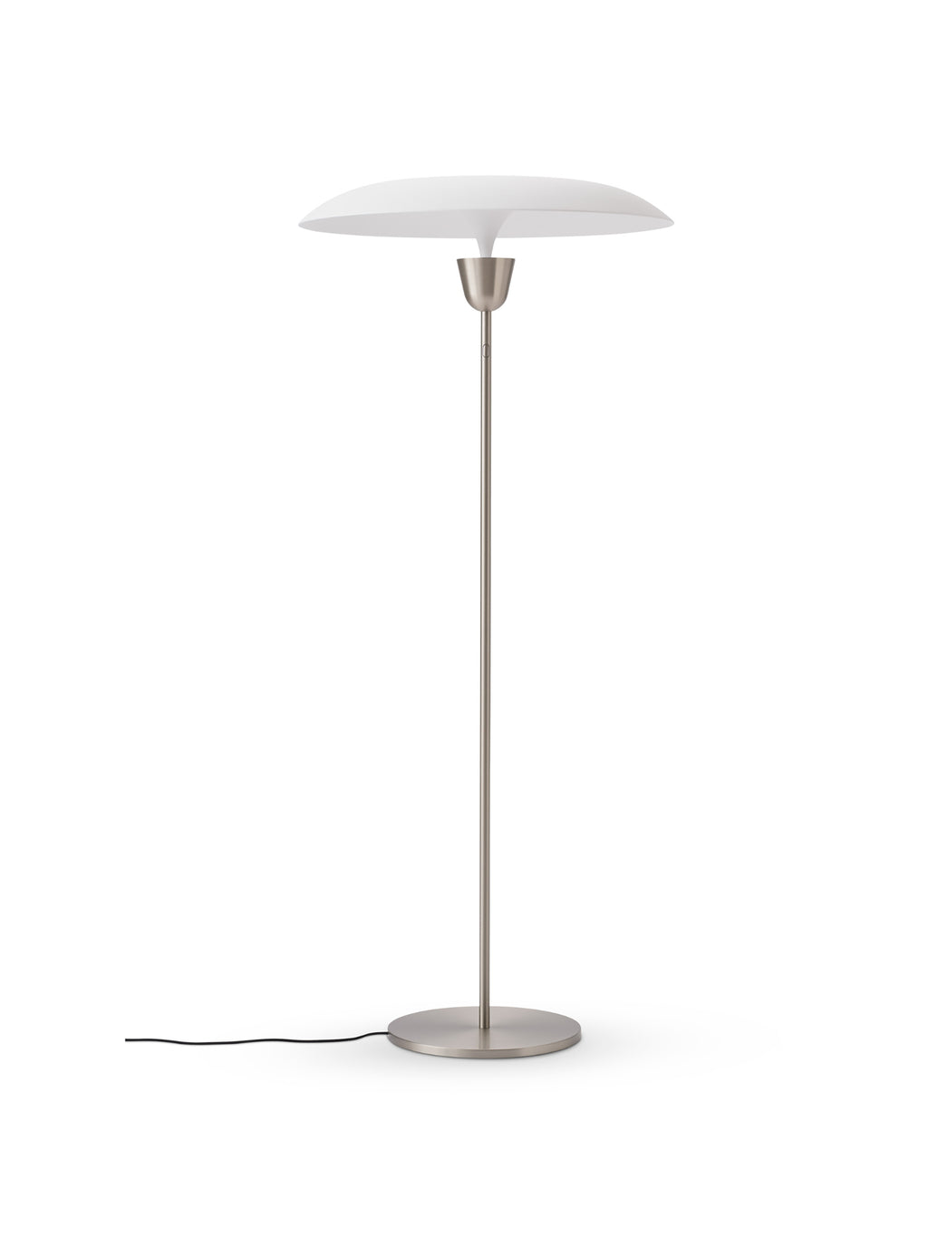 New Works Kantarell Floor Lamp, a sleek modern minimalist floor lamp featuring a wide, gently curved matte white disc-shaped shade, designed to provide soft, diffused uplighting. This contemporary standing lamp has a slender cylindrical stem and a round, stable base, all crafted from elegant brushed steel. Perfect for ambient lighting in a Scandinavian living room, modern bedroom, or a minimalist home office.
