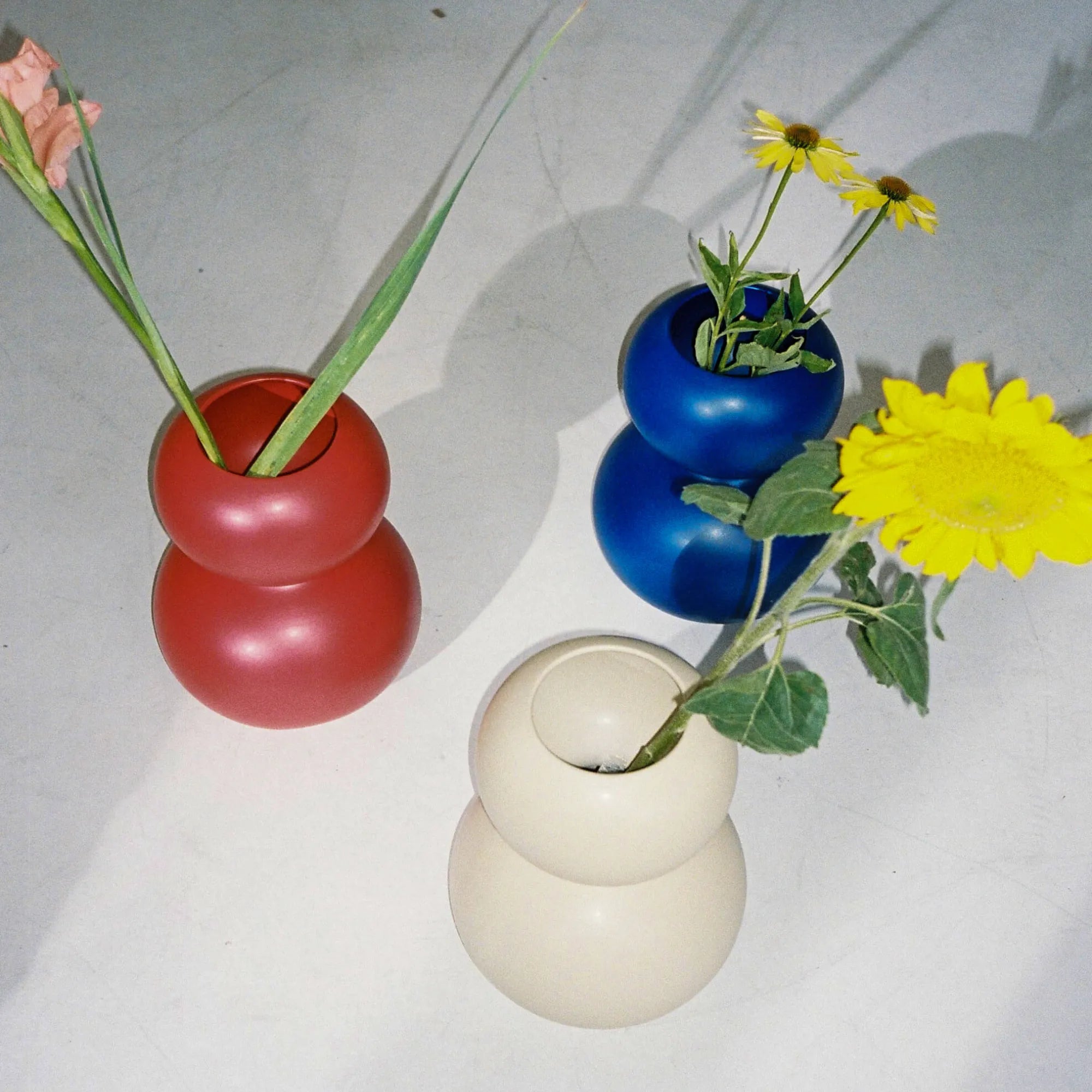 Sophisticated Tuga Vase with a metallic sheen and contemporary aesthetic