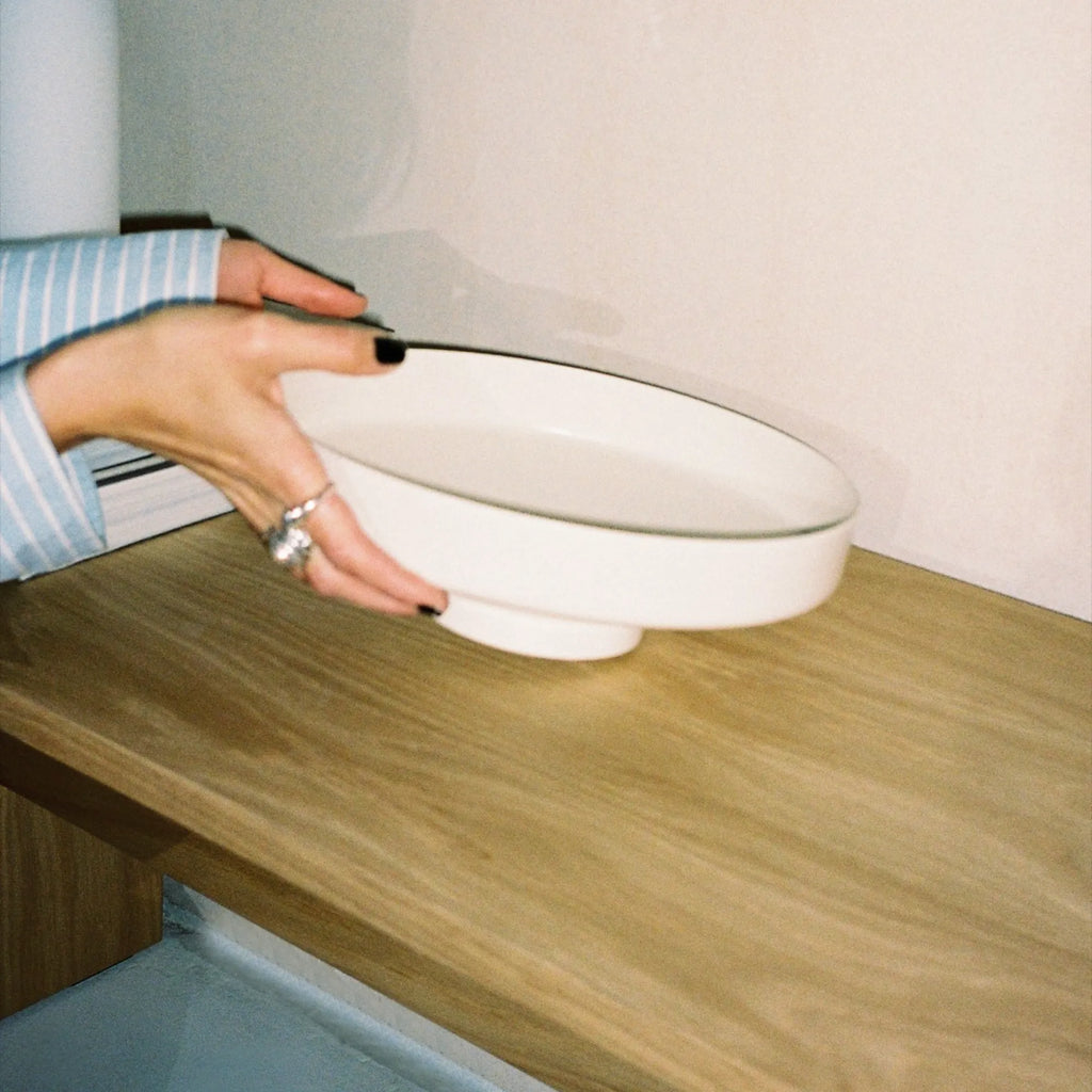 Stylish Vilu Bowl with a modern and geometric design