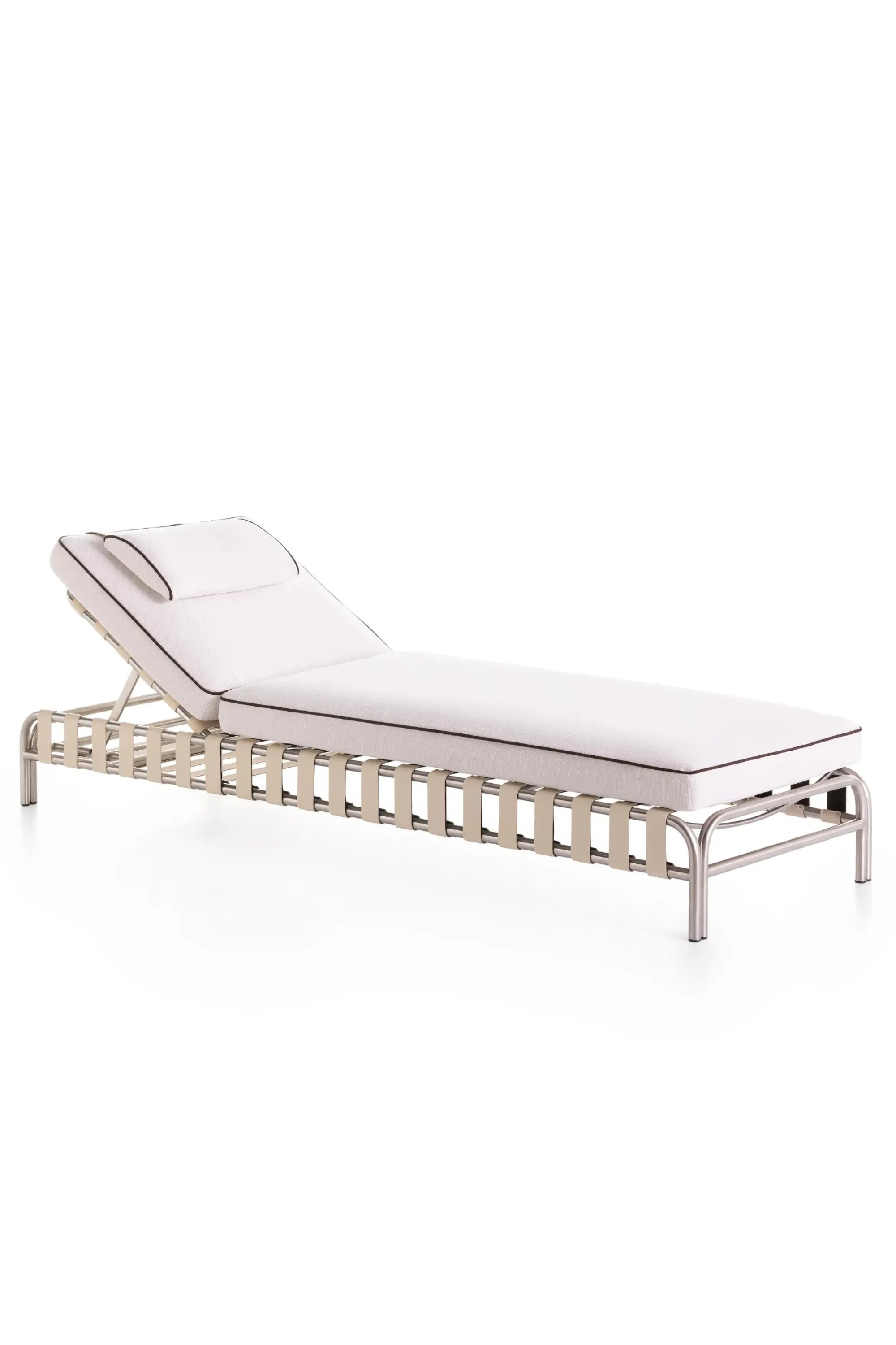 Onsen Chaise Lounge