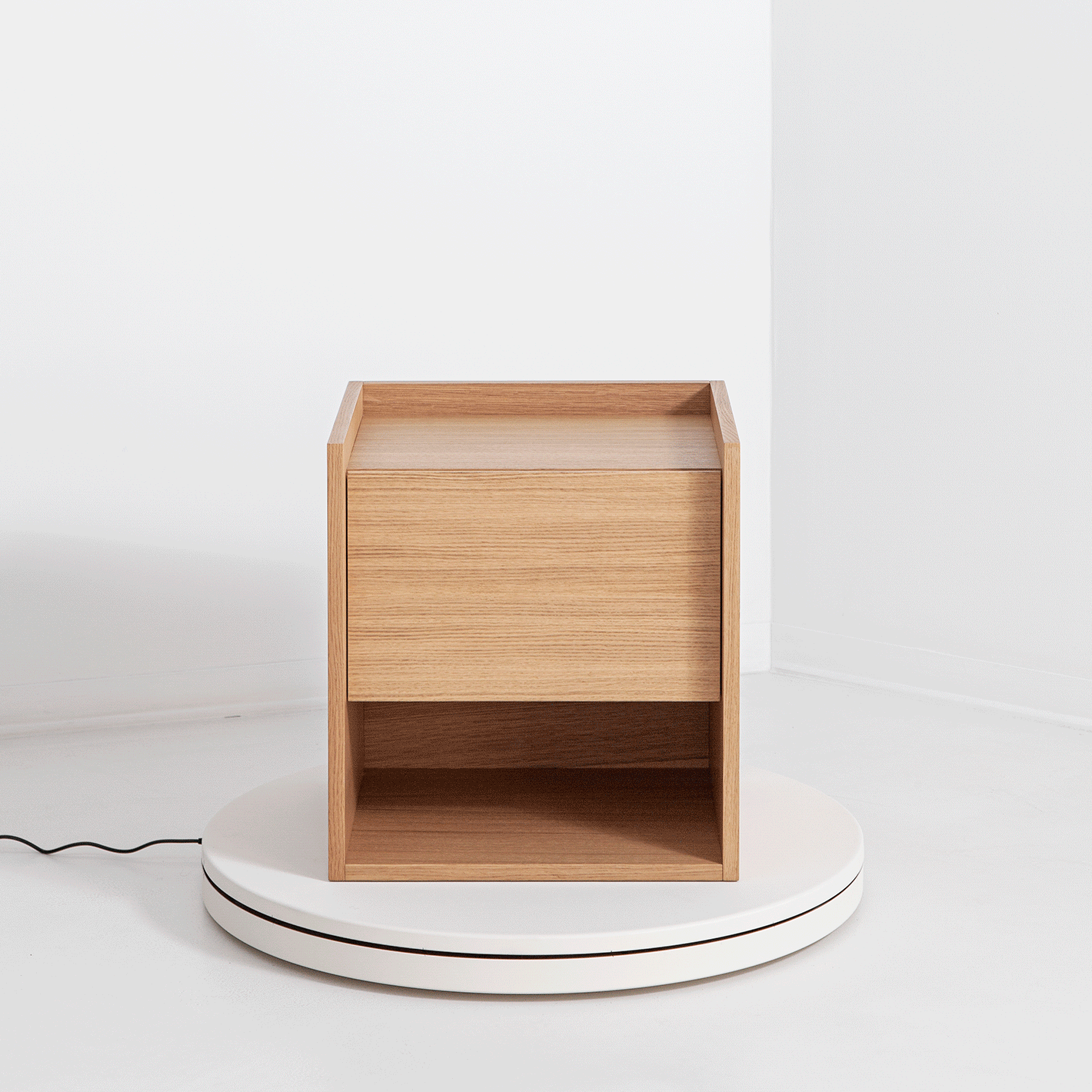 Mies Side Table by Porventura - THAT COOL LIVING