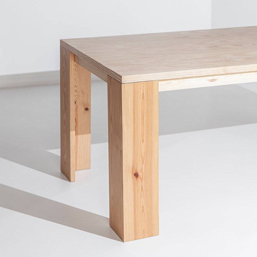Monte Dining Table