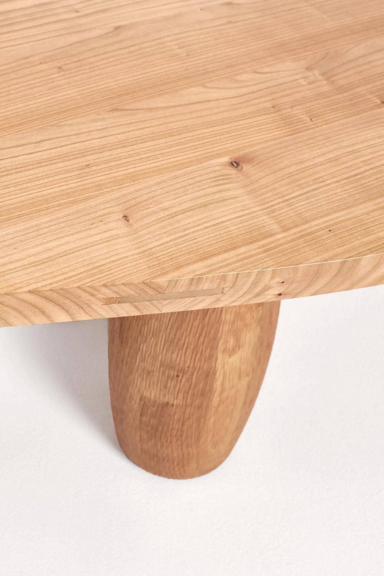 À Dining Table - THAT COOL LIVING