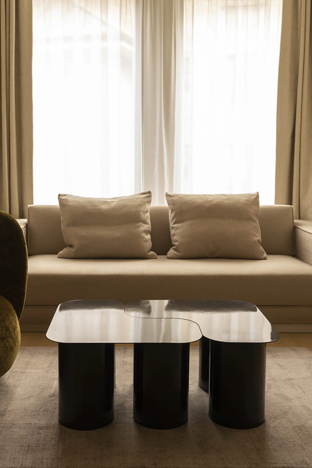 Object 069 Coffee Table