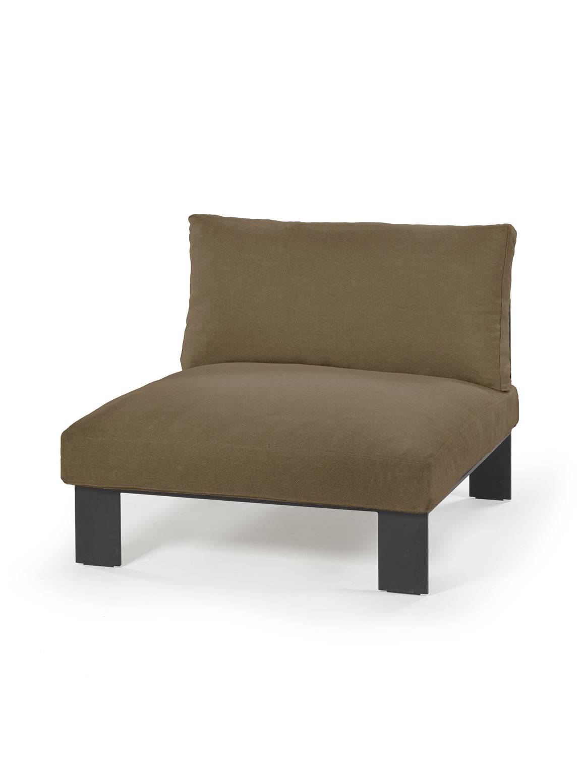 Mombaers Outdoor Lounge Chair - Camel