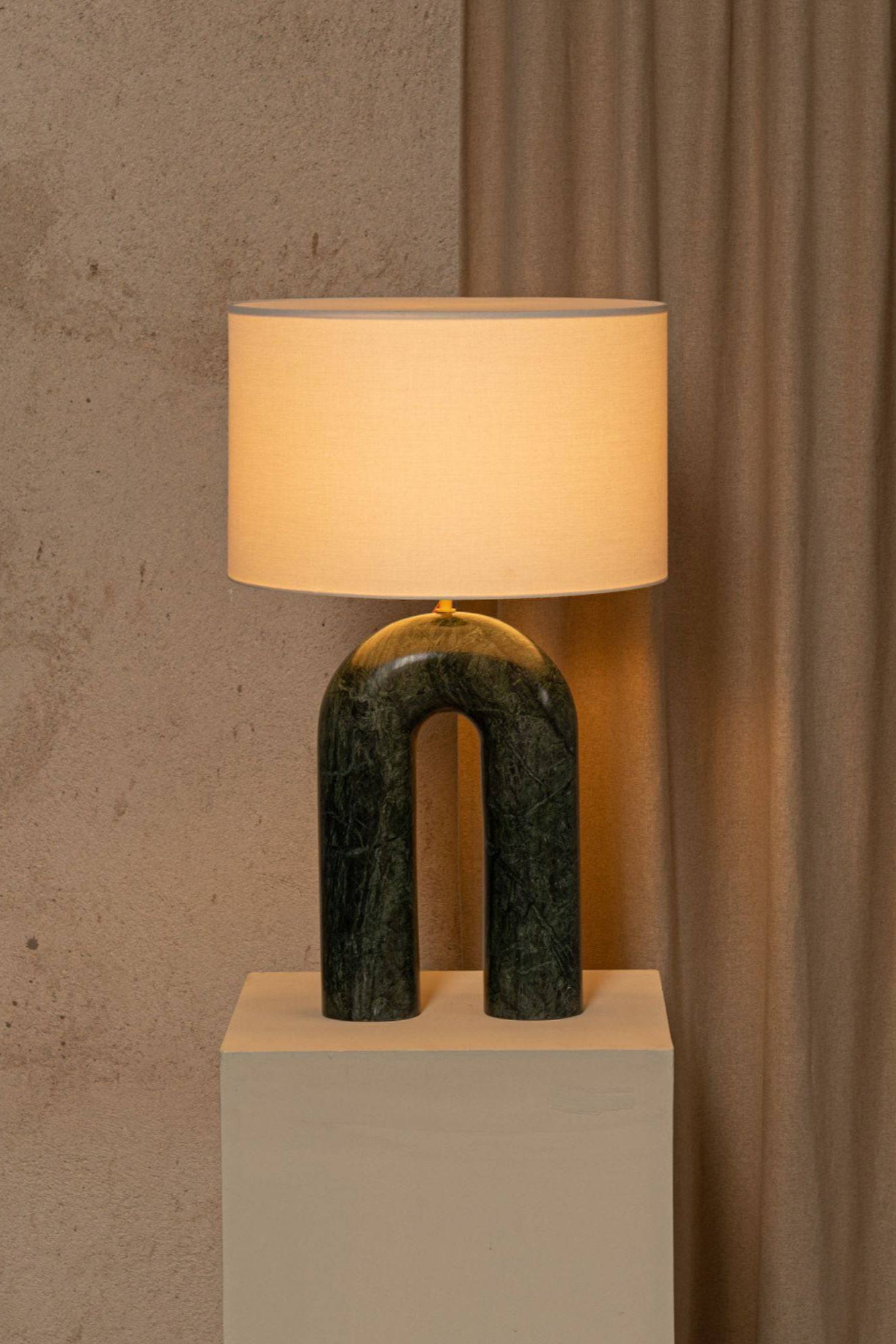 Arko Marble Lamp – Modern Table Lighting - Simone & Marcel - THAT COOL LIVING