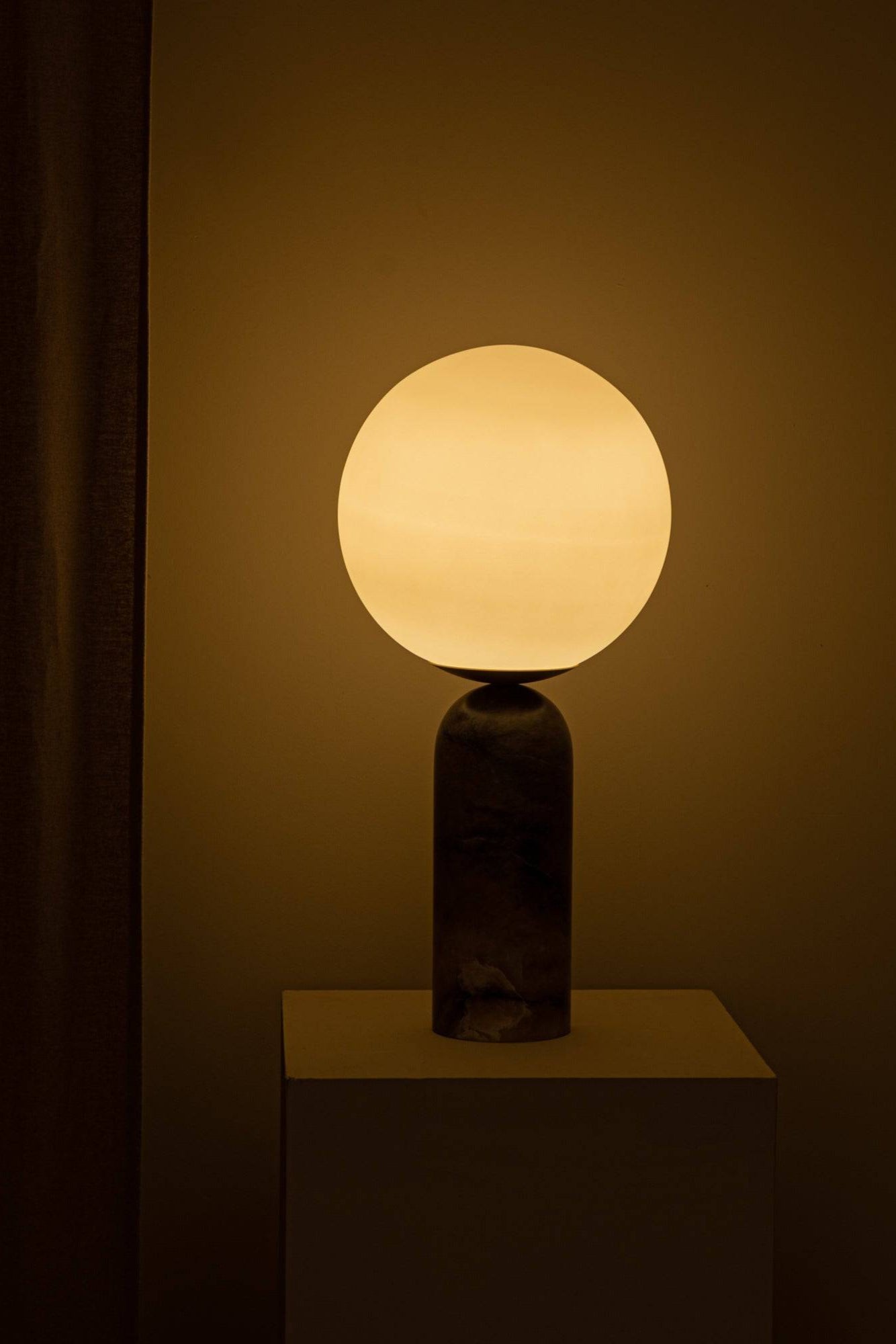 Atlas Lamp, Alabaster - Tobacco - THAT COOL LIVING