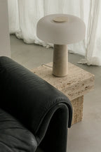 Chic Oro Side Table with mirrored top and gold-finished metal base