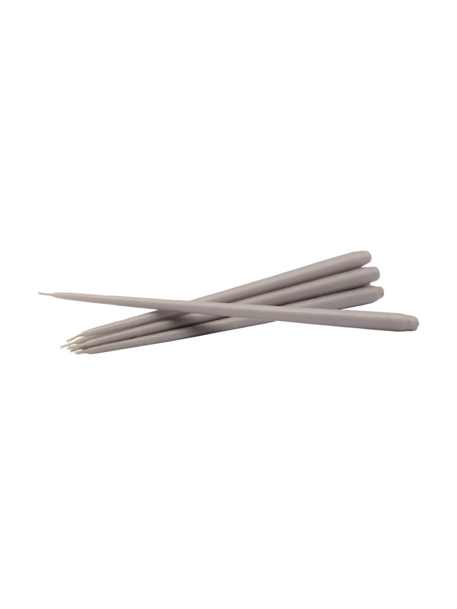 Unscented stoff nagel taper candles providing a soft, flickering glow for relaxation. Perfect for romantic dinners and special occasions.
