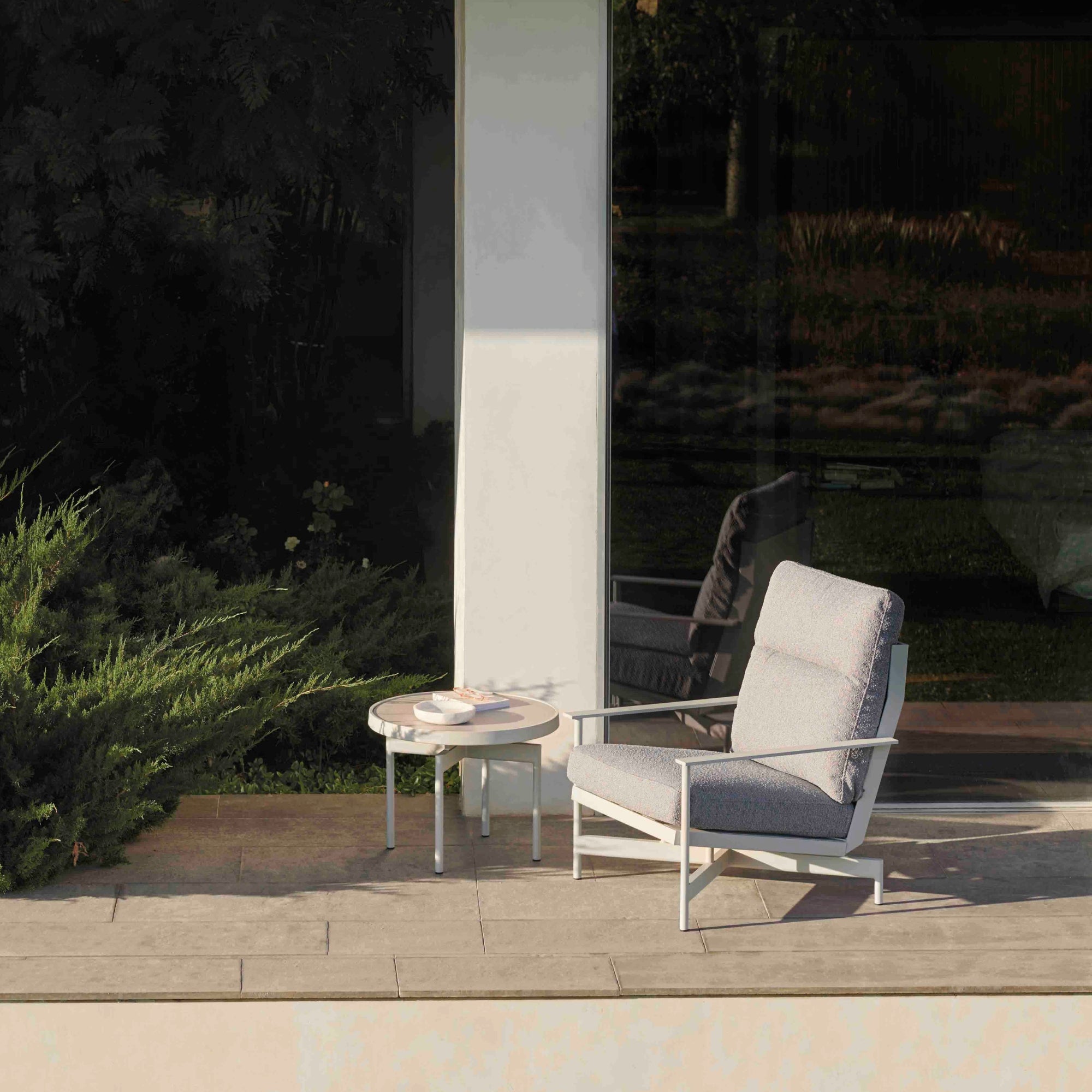 Onde Club Armchair Outdoor Lounge Furniture Gandia Blasco