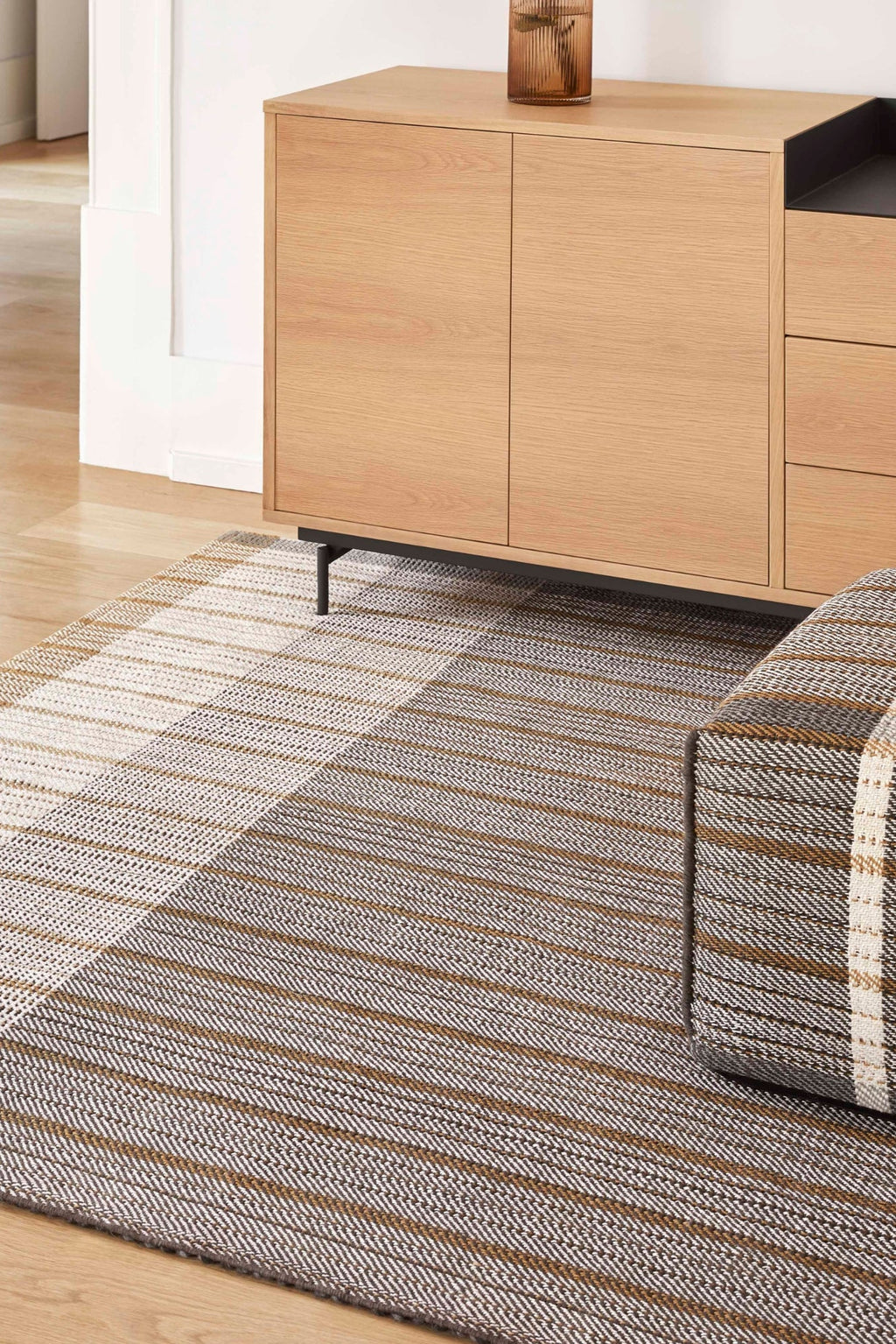 Reversible Rug | Black - THAT COOL LIVING