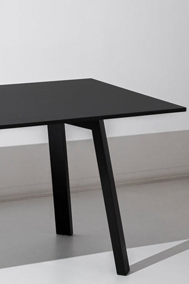 Flat Dining Table - Oak - Round - THAT COOL LIVING